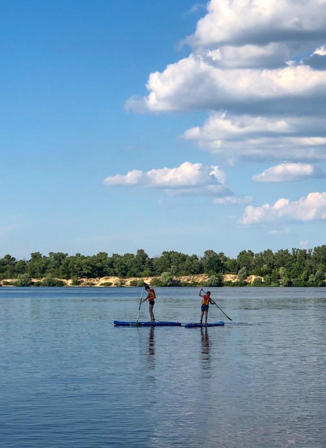 Knyazha Hora Hotel Kaniv Buitenkant foto