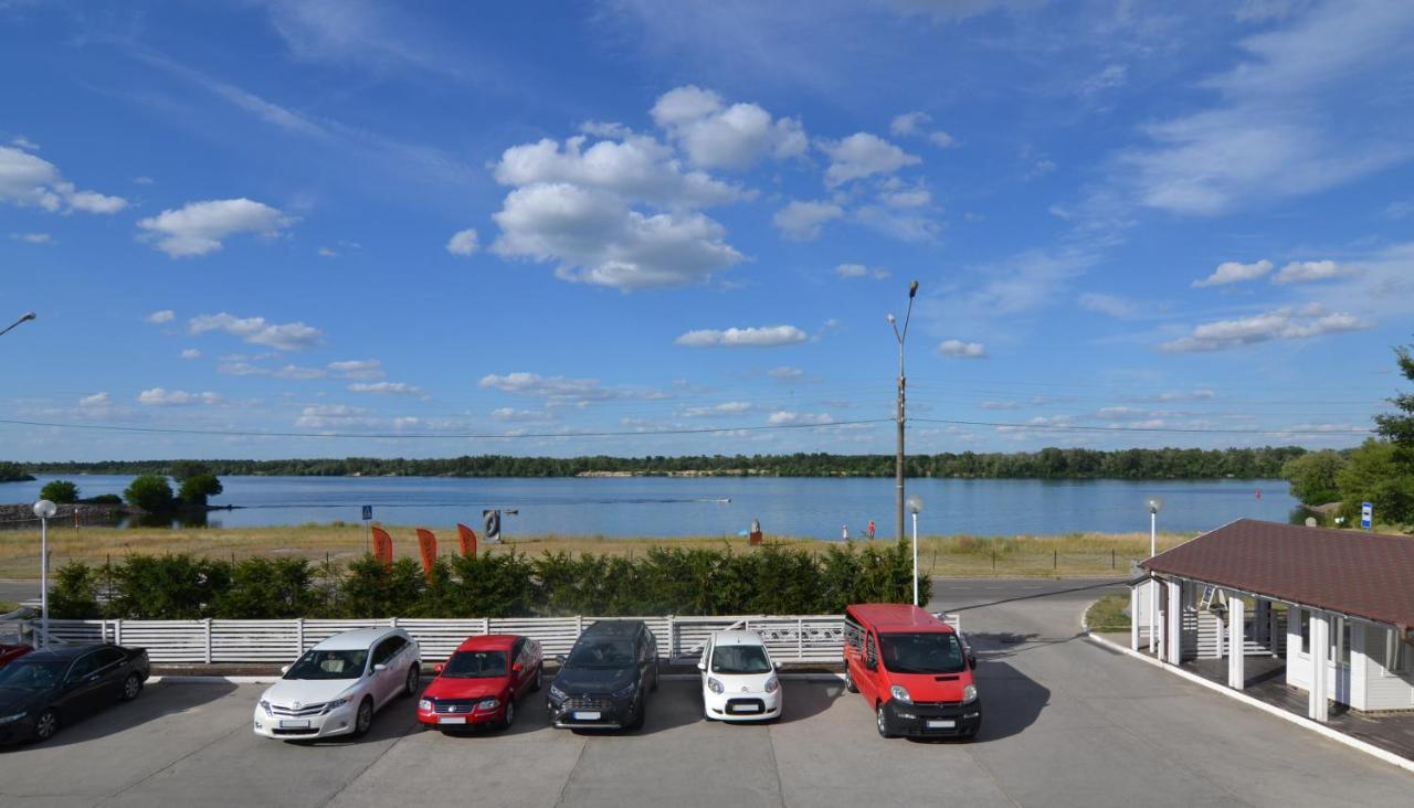 Knyazha Hora Hotel Kaniv Buitenkant foto